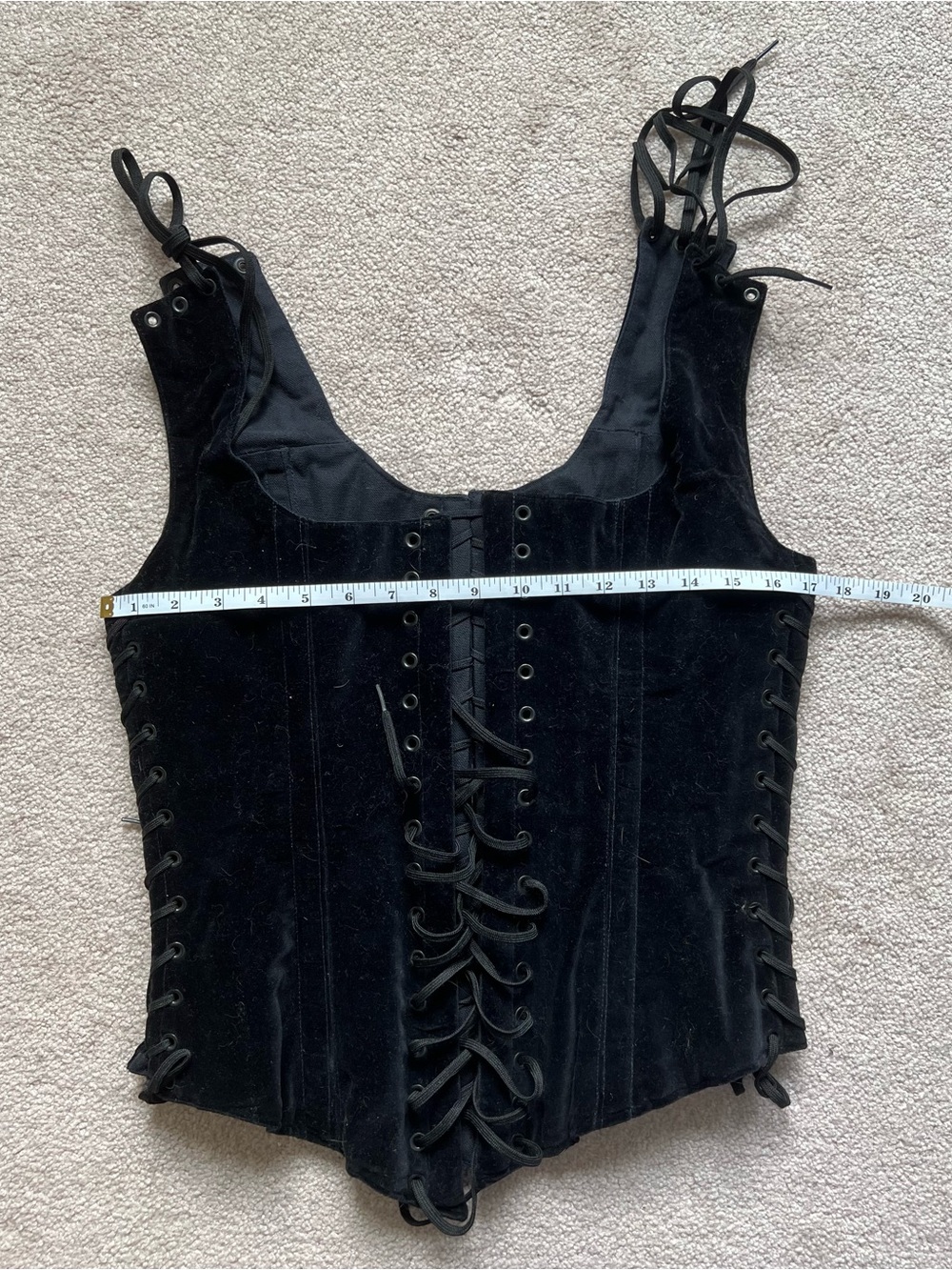 Black Lace-Up Velvet Bodice Corset Top - Picture 3 of 9